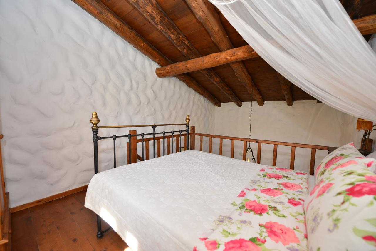 Viglatoras Apartment Sarkhos Bagian luar foto