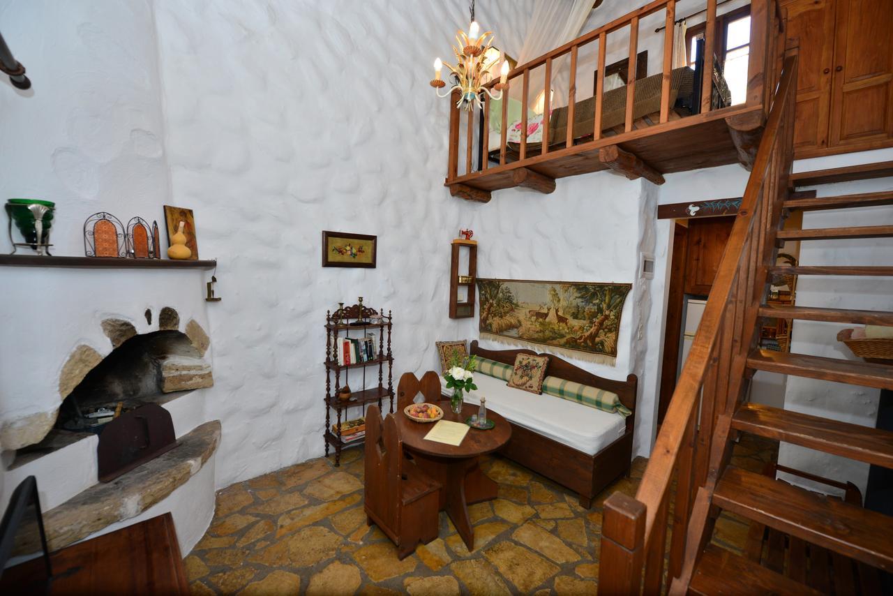 Viglatoras Apartment Sarkhos Bagian luar foto